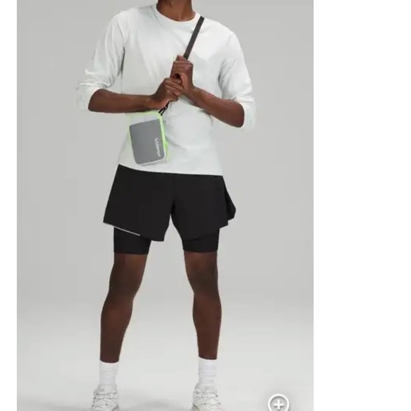 NWT Lululemon NWT Easy Access Crossbody Bag - Rhino Grey/Electric Lemon - Picture 4 of 13